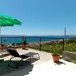 Апартаменты With A Parking Space Podstrana, Split - 7572 Подстрана